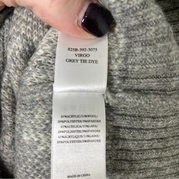 Rails Virgo Tie Dye Pullover Sweater Gray Size Medium Crewneck 825B-392-3075 - Picture 6 of 6